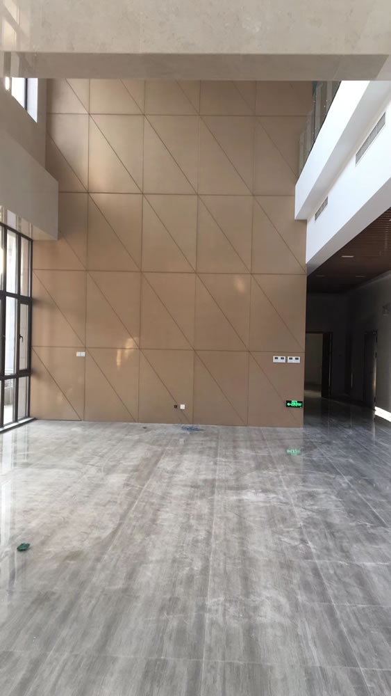 點(diǎn)擊瀏覽下一頁