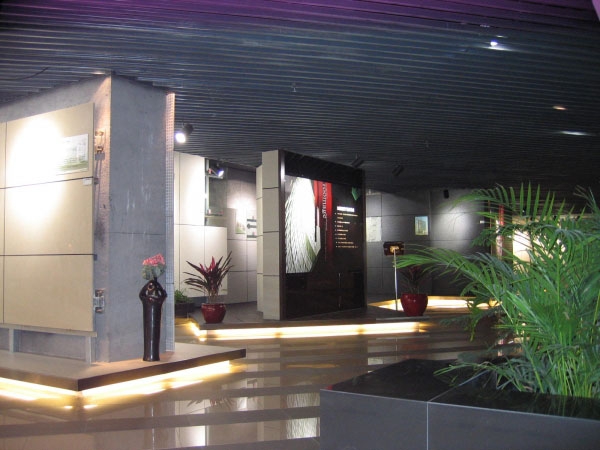 點擊瀏覽下一頁